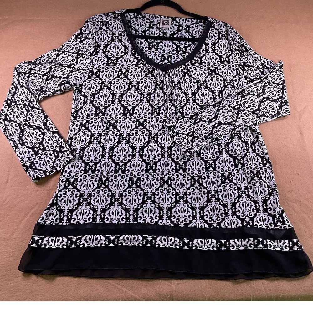 Anne Klein Women's Blouse Black And White Long Sleeve Sheer Accent Size Medium